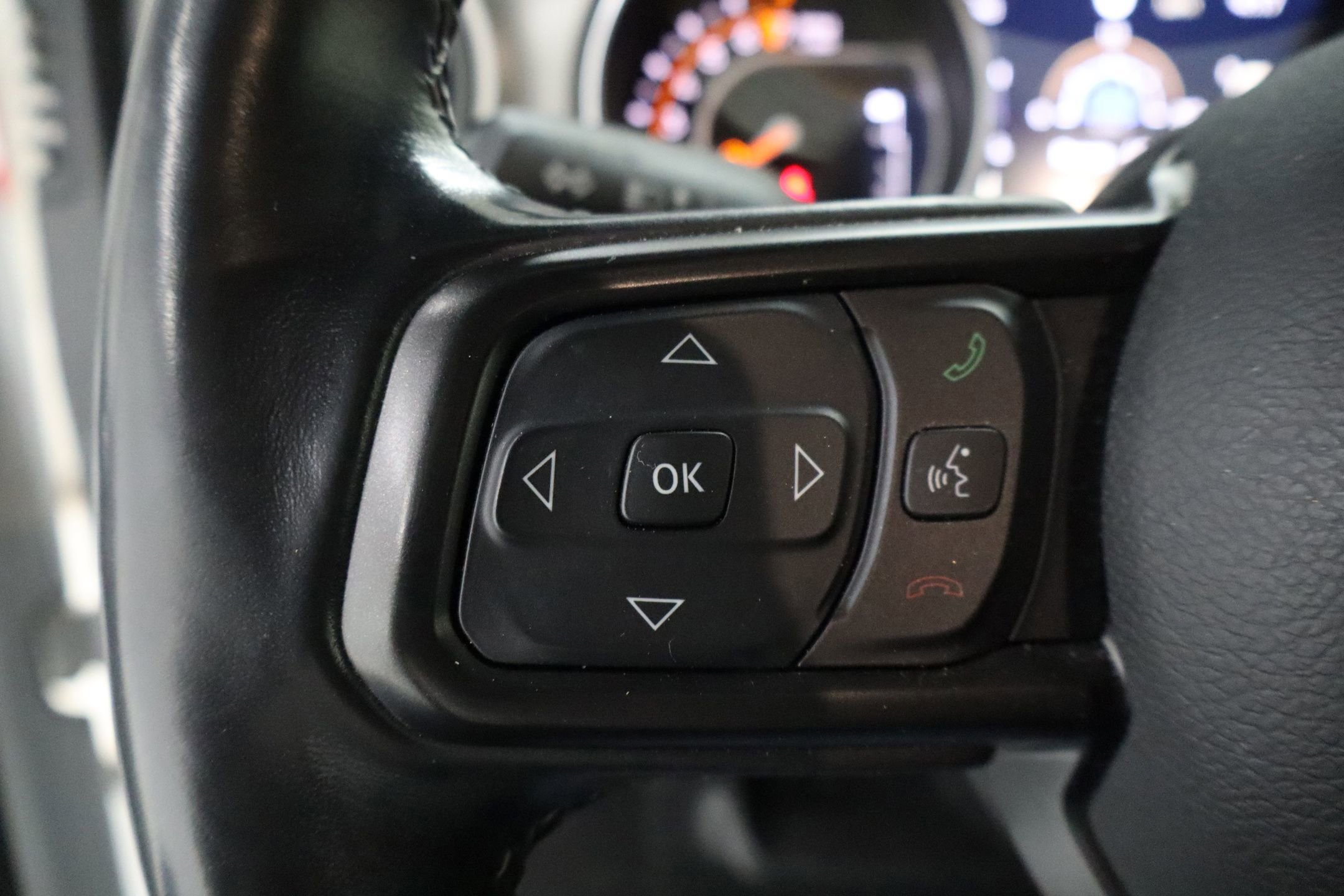 Used 2021 Jeep Gladiator Sport image 8