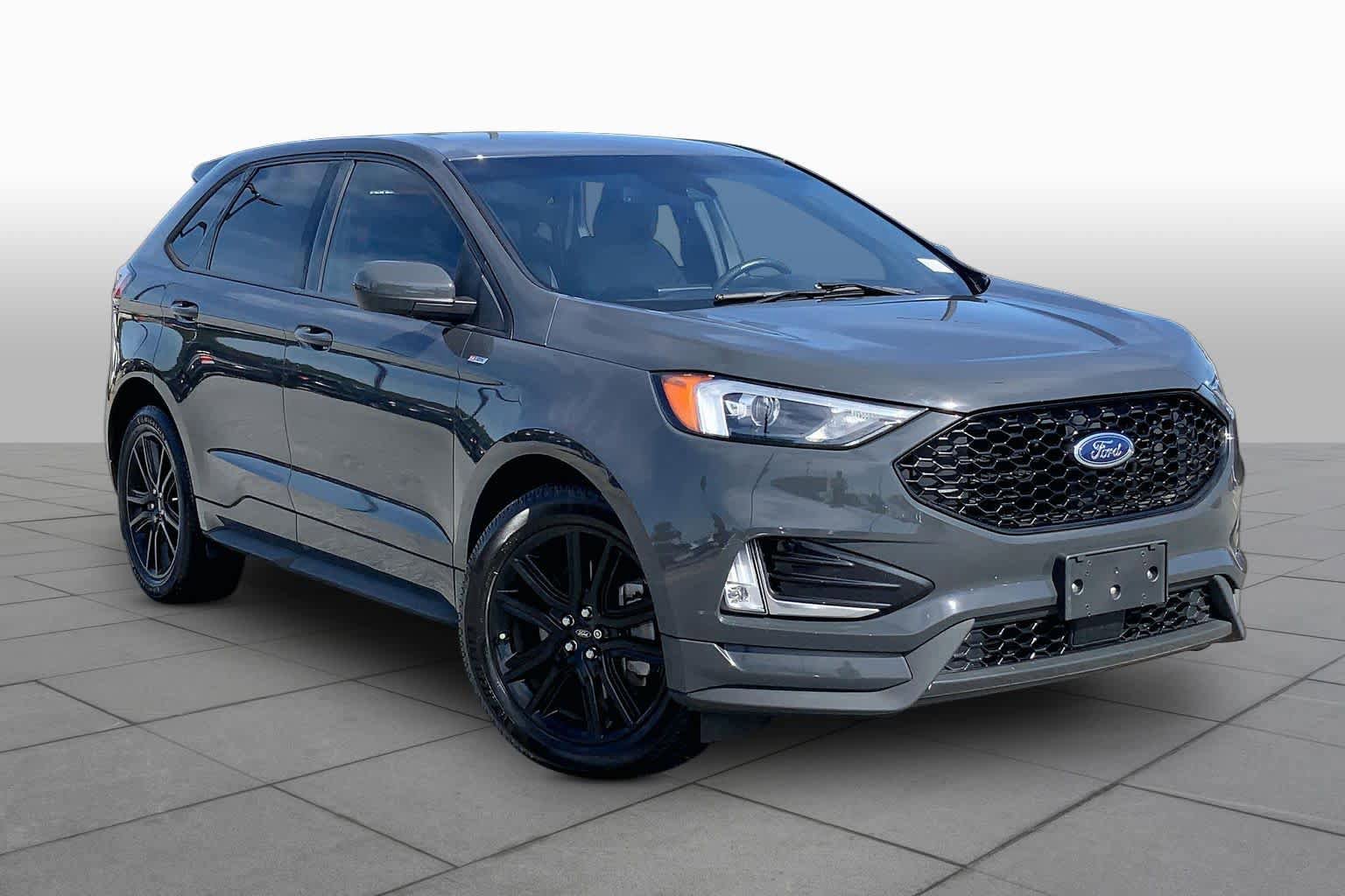 Certified 2021 Ford Edge ST-Line FWD image 3