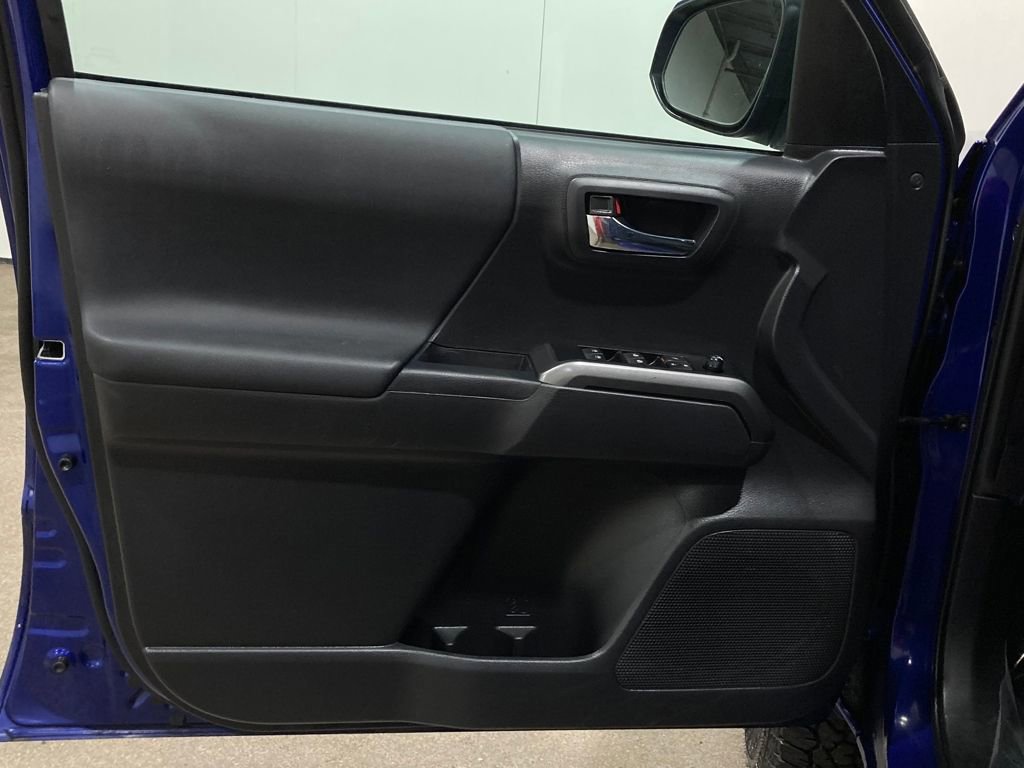 Used 2023 Toyota Tacoma TRD Sport image 20