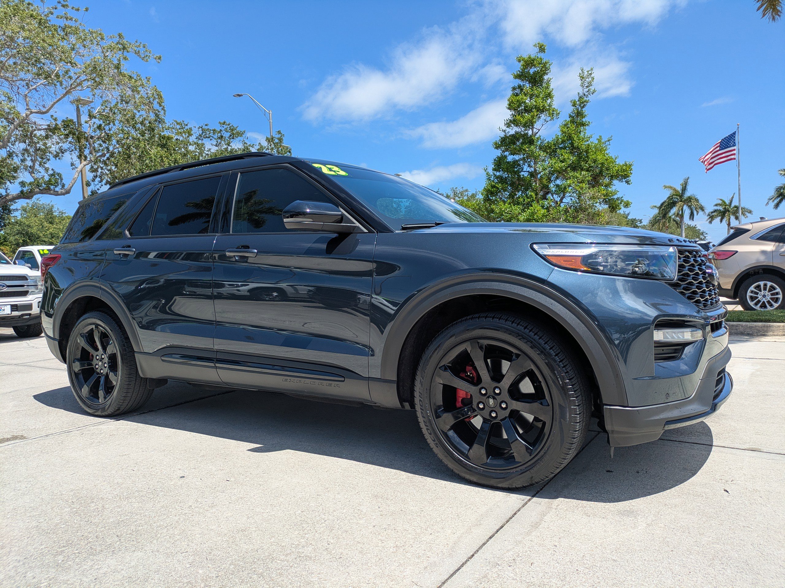 Certified 2023 Ford Explorer ST w/ Equipment Group 401A AWD/4WD image 2