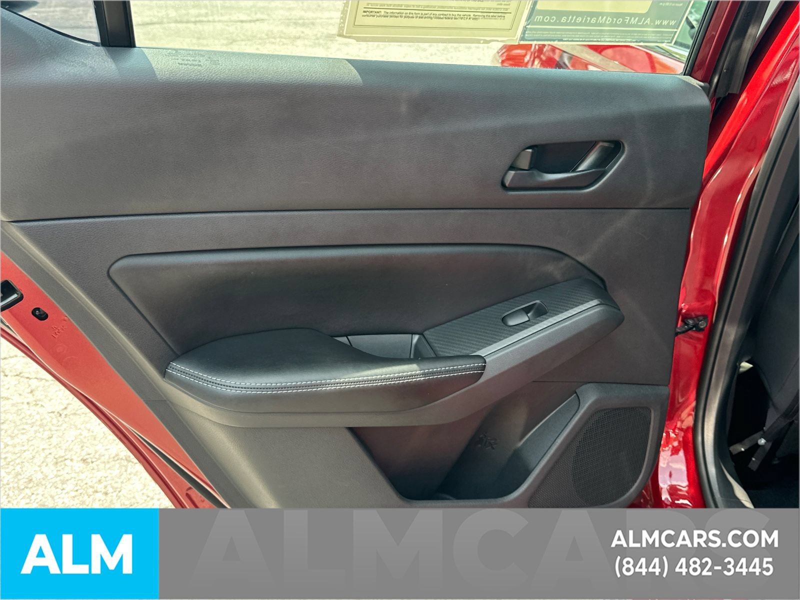 Used 2024 Nissan Altima 2.5 SV FWD image 24