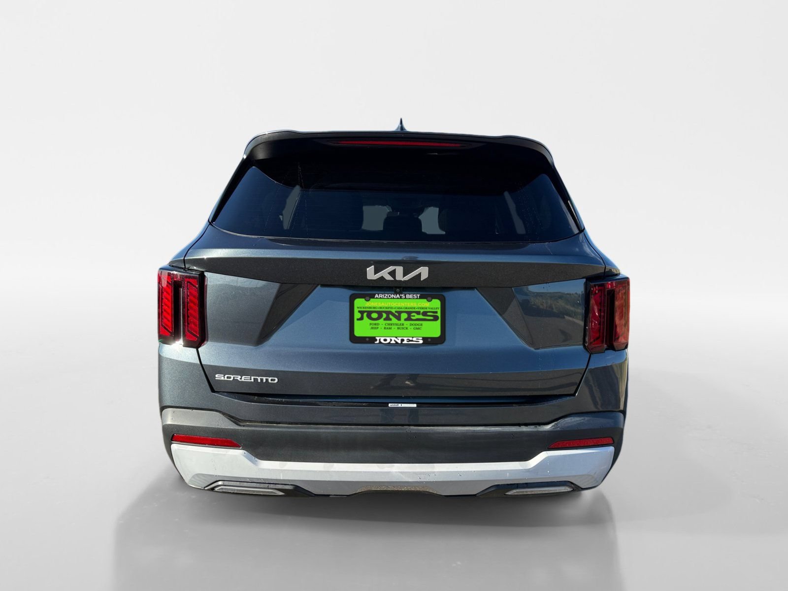 Used 2024 Kia Sorento LX FWD image 5