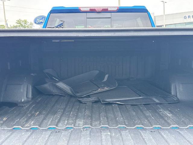 Used 2023 GMC Sierra 1500 AT4X AWD/4WD image 7