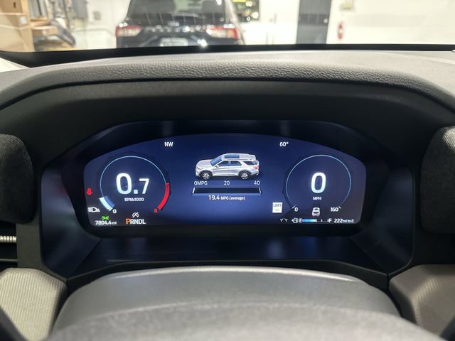 Certified 2025 Ford Explorer Active w/ Active Comfort Package AWD/4WD image 14