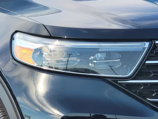 Certified 2023 Ford Explorer XLT w/ Equipment Group 202A AWD/4WD image 16