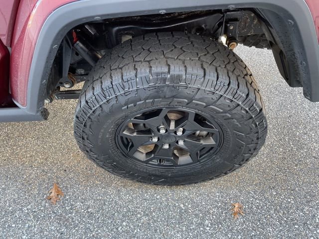 Used 2021 Jeep Gladiator Sport image 10