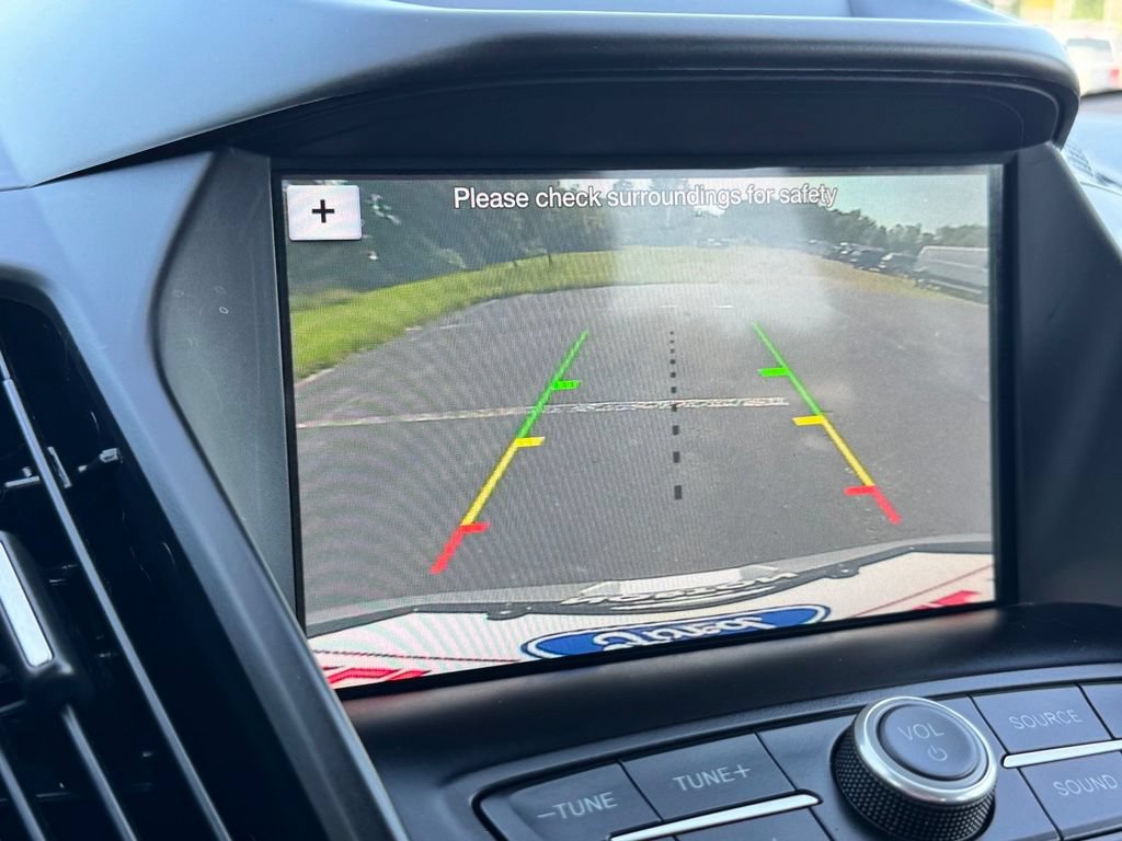 Certified 2019 Ford Escape SE AWD/4WD image 32