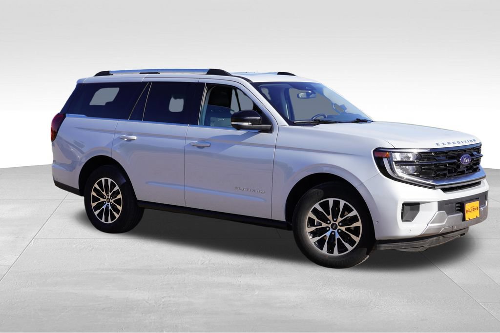 Certified 2025 Ford Expedition Platinum AWD/4WD image 2
