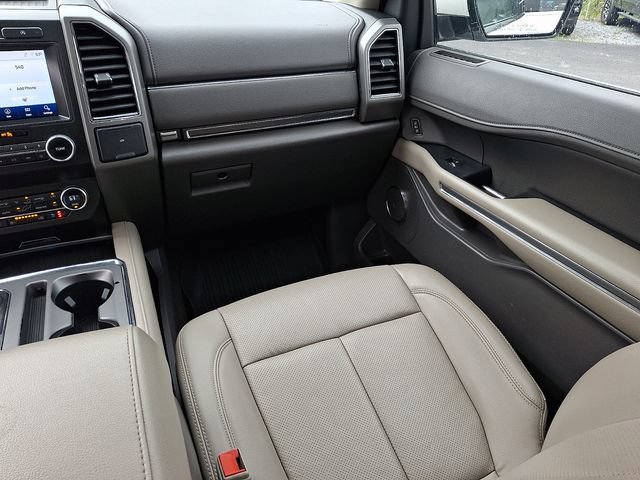 Certified 2020 Ford Expedition XLT w/ Equipment Group 202A AWD/4WD image 19