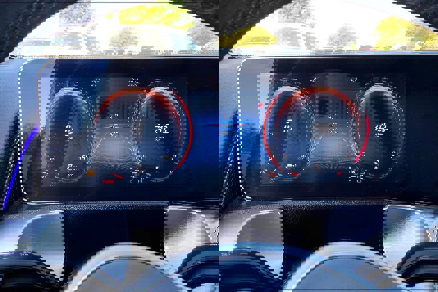 Used 2021 Mercedes-Benz GLB 250 w/ Premium Package image 23