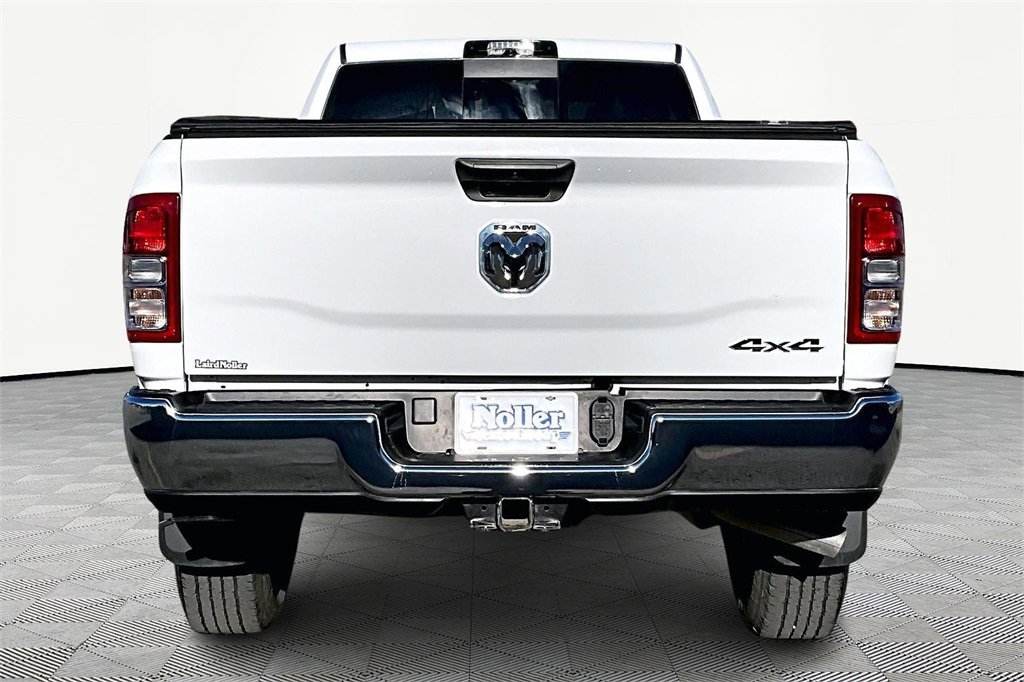 Used 2024 RAM 2500 Tradesman w/ Chrome Appearance Group image 4