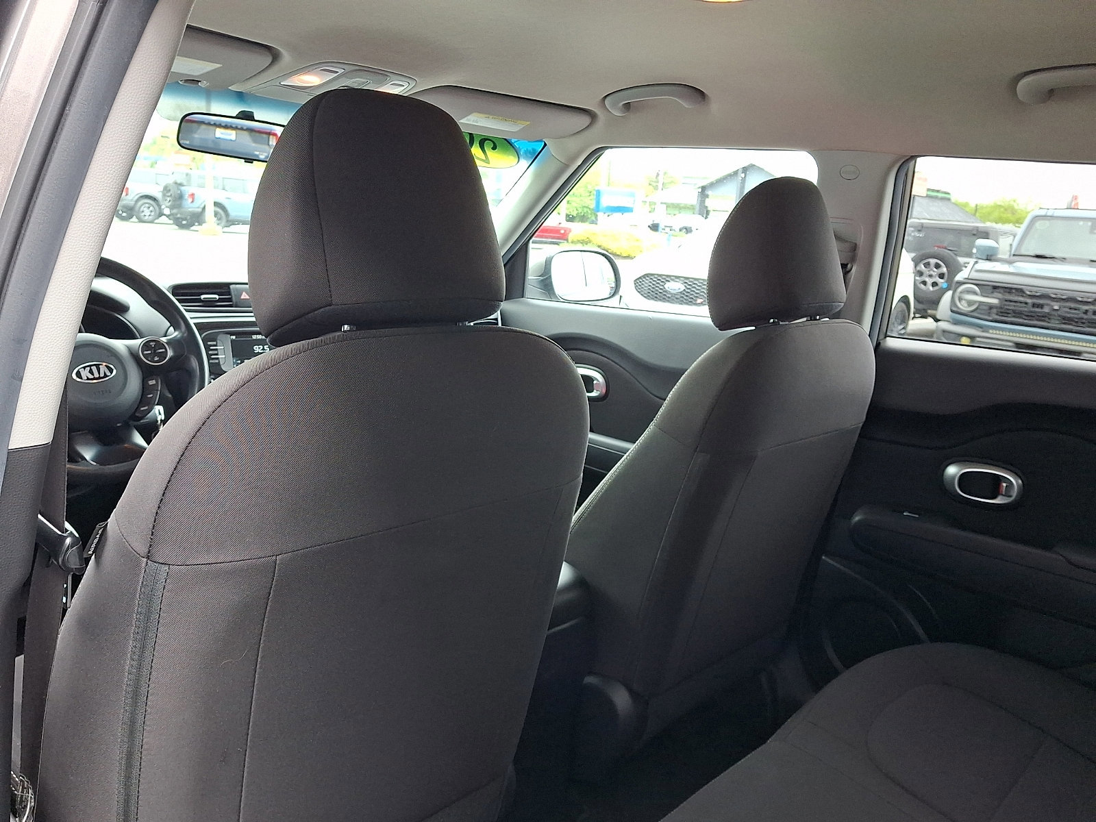 Used 2018 Kia Soul FWD image 12