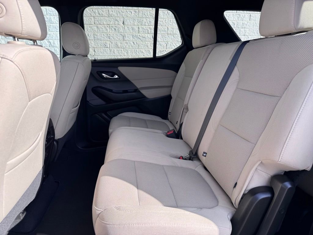 Used 2023 Chevrolet Traverse LS w/ Safety Package AWD/4WD image 23