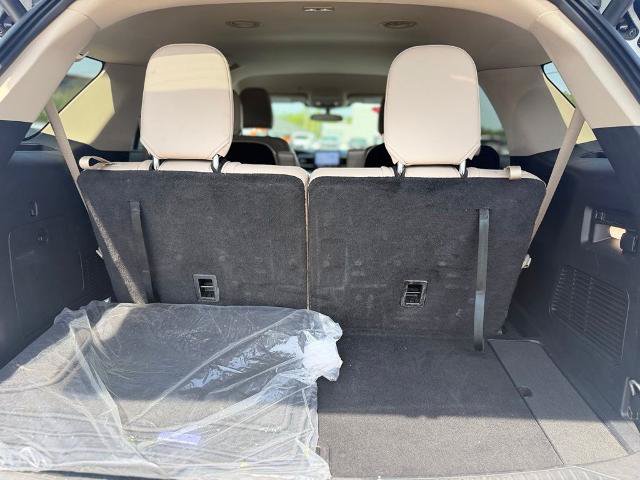 Certified 2023 Ford Explorer XLT w/ Equipment Group 202A AWD/4WD image 8