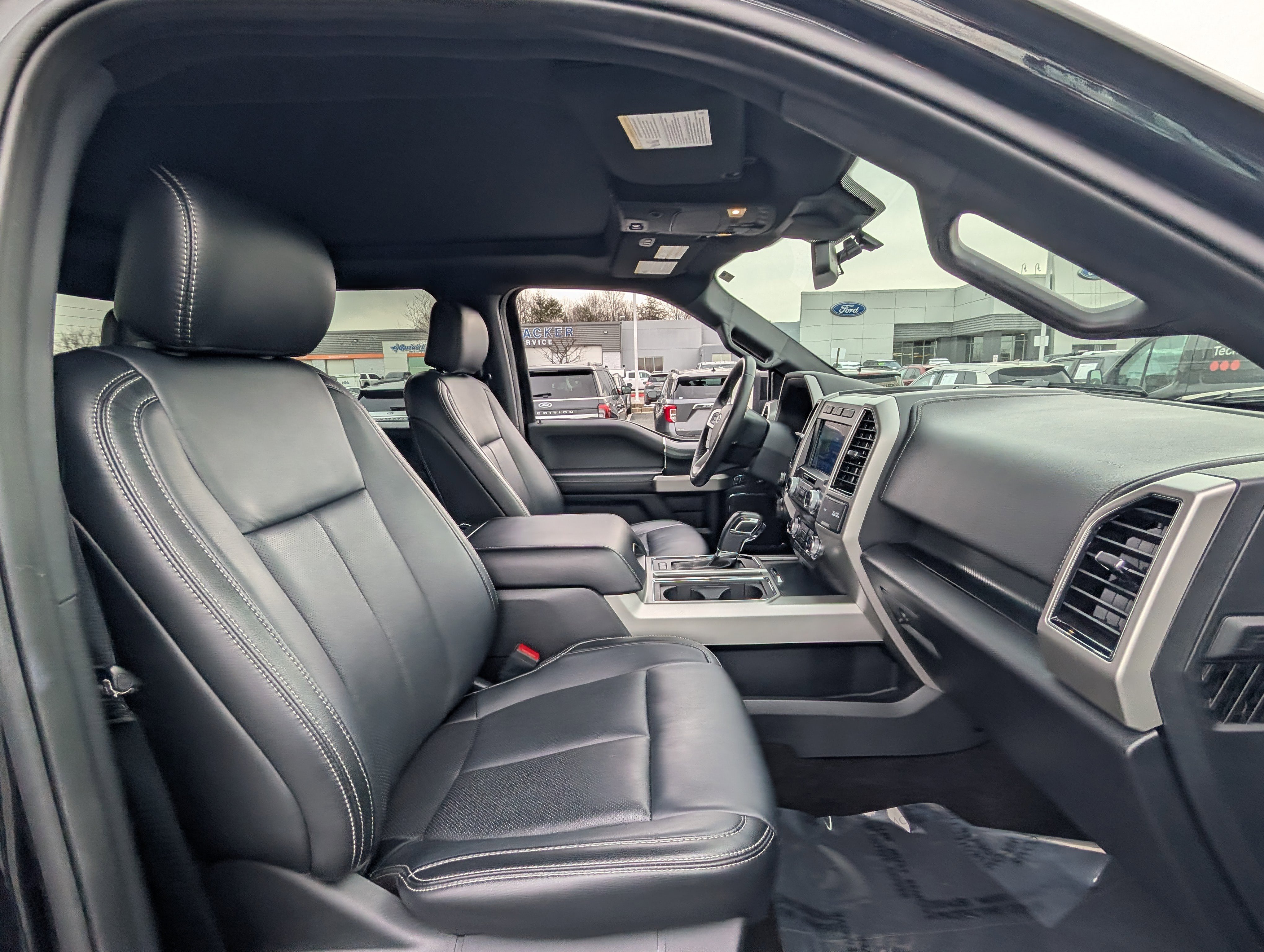 Certified 2020 Ford F150 Lariat w/ Equipment Group 502A Luxury image 10