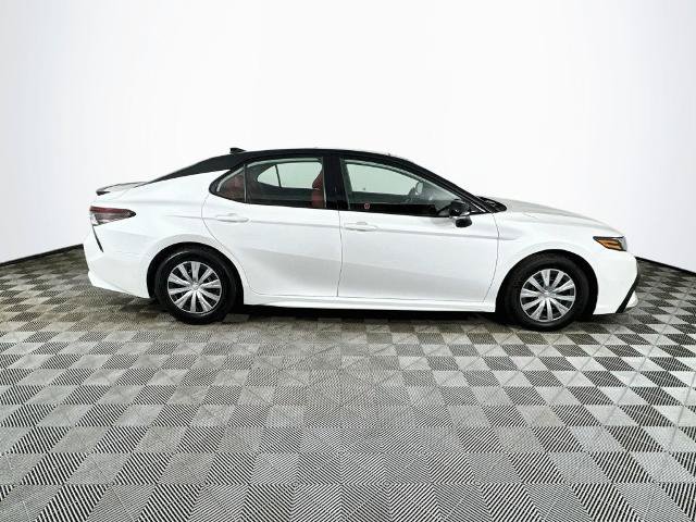 Used 2021 Toyota Camry XSE AWD/4WD image 8