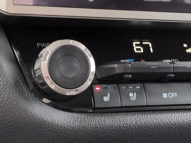 Used 2024 Toyota Tundra Limited image 31