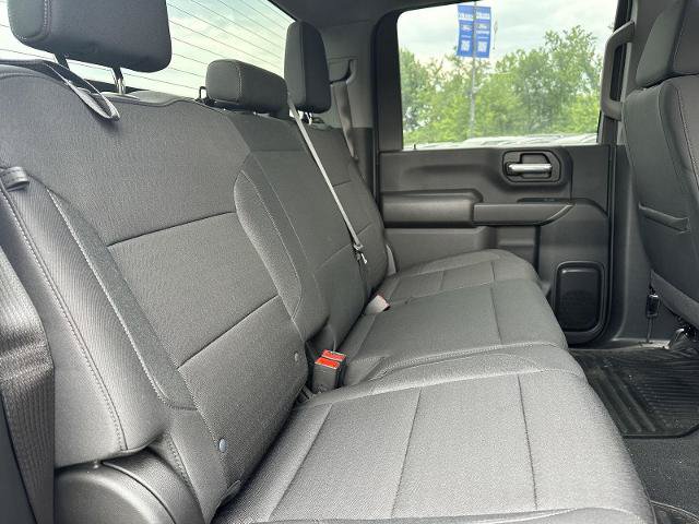Used 2025 Chevrolet Silverado 2500 Custom w/ Custom Value Package AWD/4WD image 6