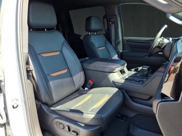 Used 2025 GMC Sierra 1500 AT4 w/ AT4 Premium Package image 15