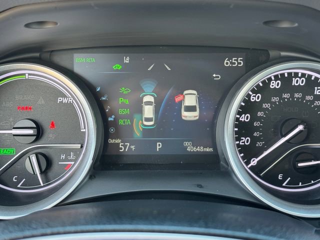 Used 2023 Toyota Camry XLE w/ Navigation Package FWD image 23