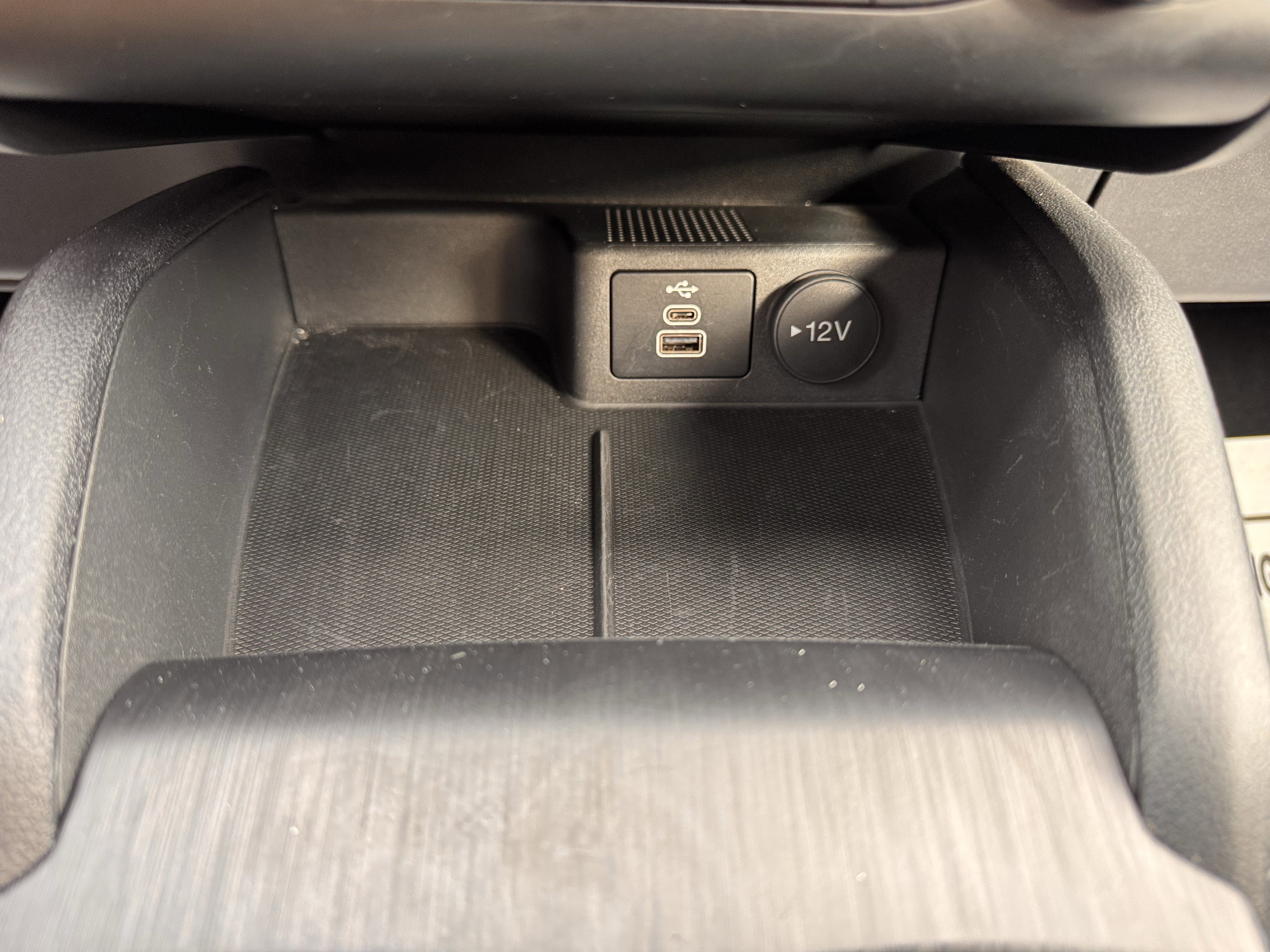 Certified 2024 Ford Escape Active w/ Cold Weather Package image 23