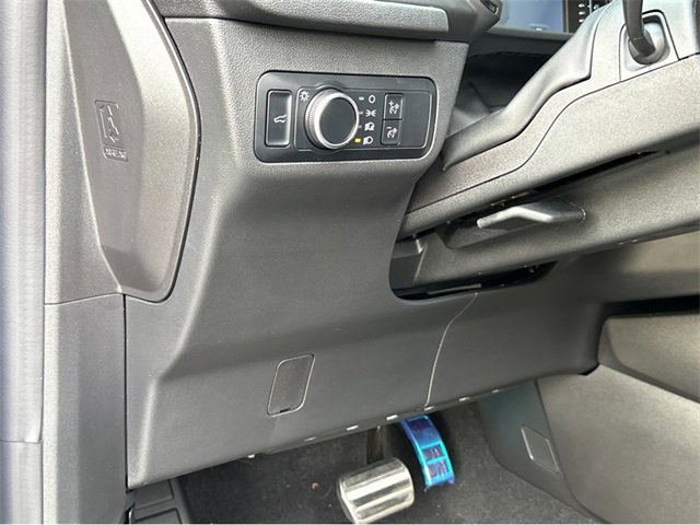 Certified 2024 Ford Escape ST-Line w/ Cold Weather Package image 37