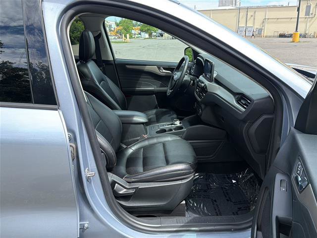 Certified 2022 Ford Escape SEL AWD/4WD image 31