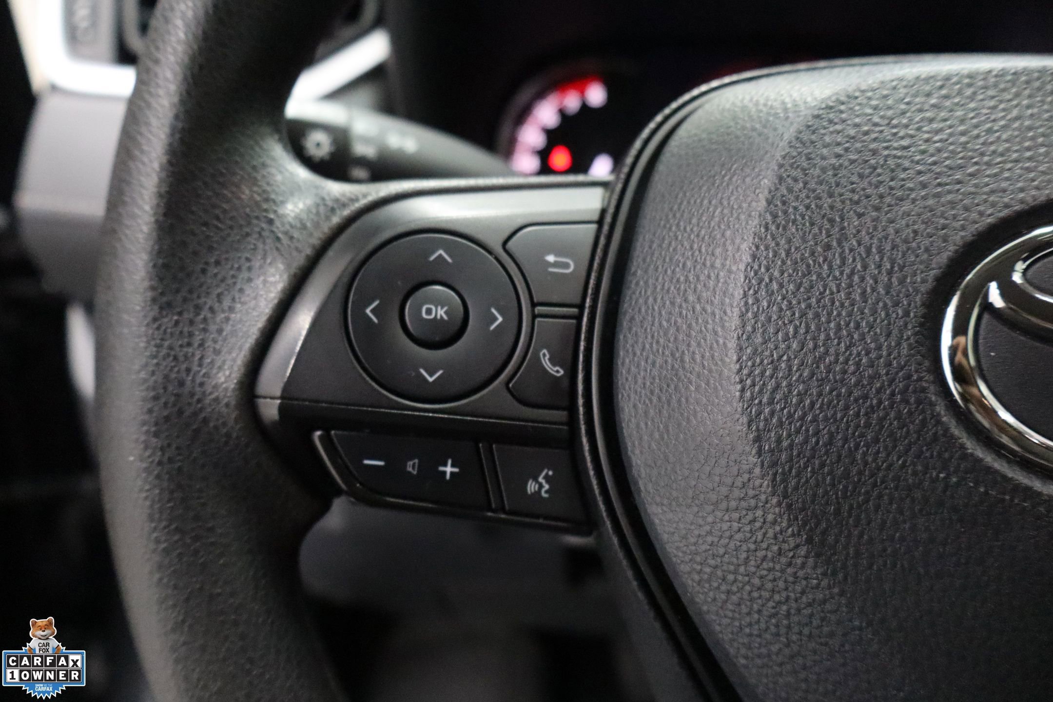 Used 2023 Toyota RAV4 LE image 21