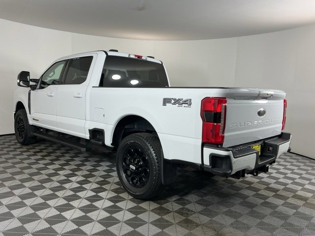 Certified 2025 Ford F350 Lariat w/ Black Appearance Package image 5