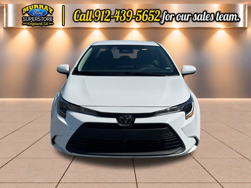 Used 2024 Toyota Corolla LE FWD image 8