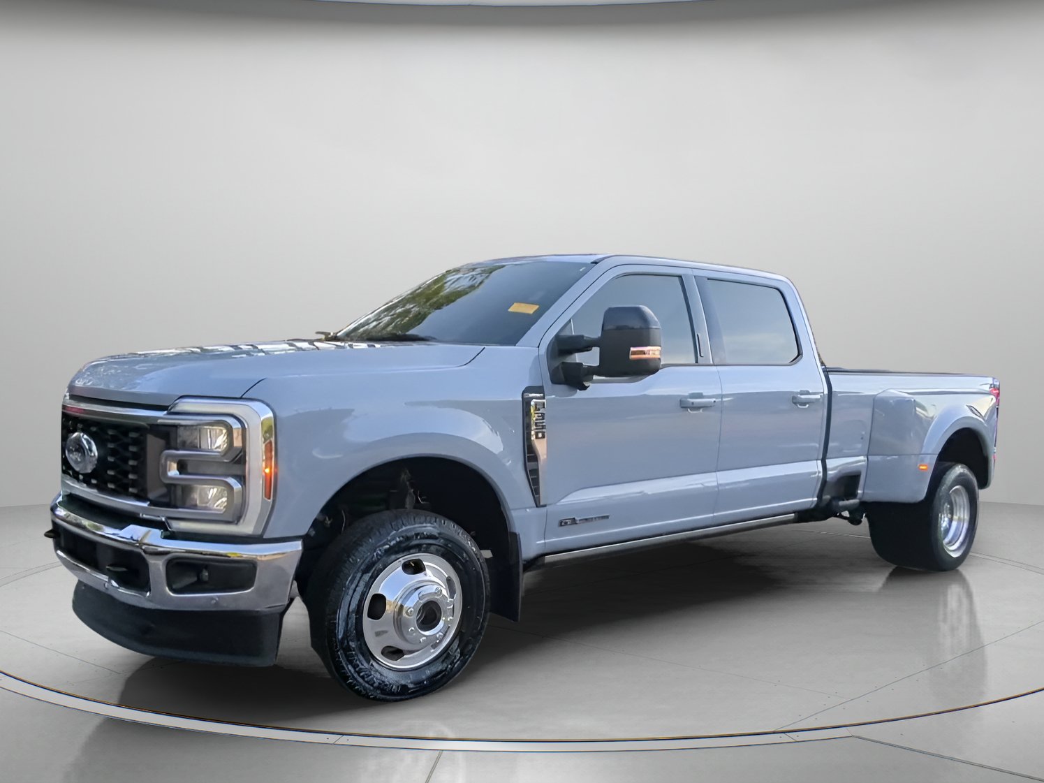 Certified 2024 Ford F350 Lariat w/ Lariat Ultimate Package AWD/4WD image 10