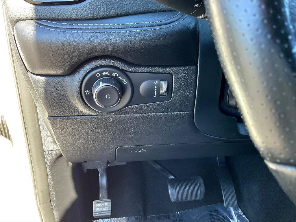 Used 2021 Dodge Durango GT w/ Blacktop Package AWD/4WD image 20