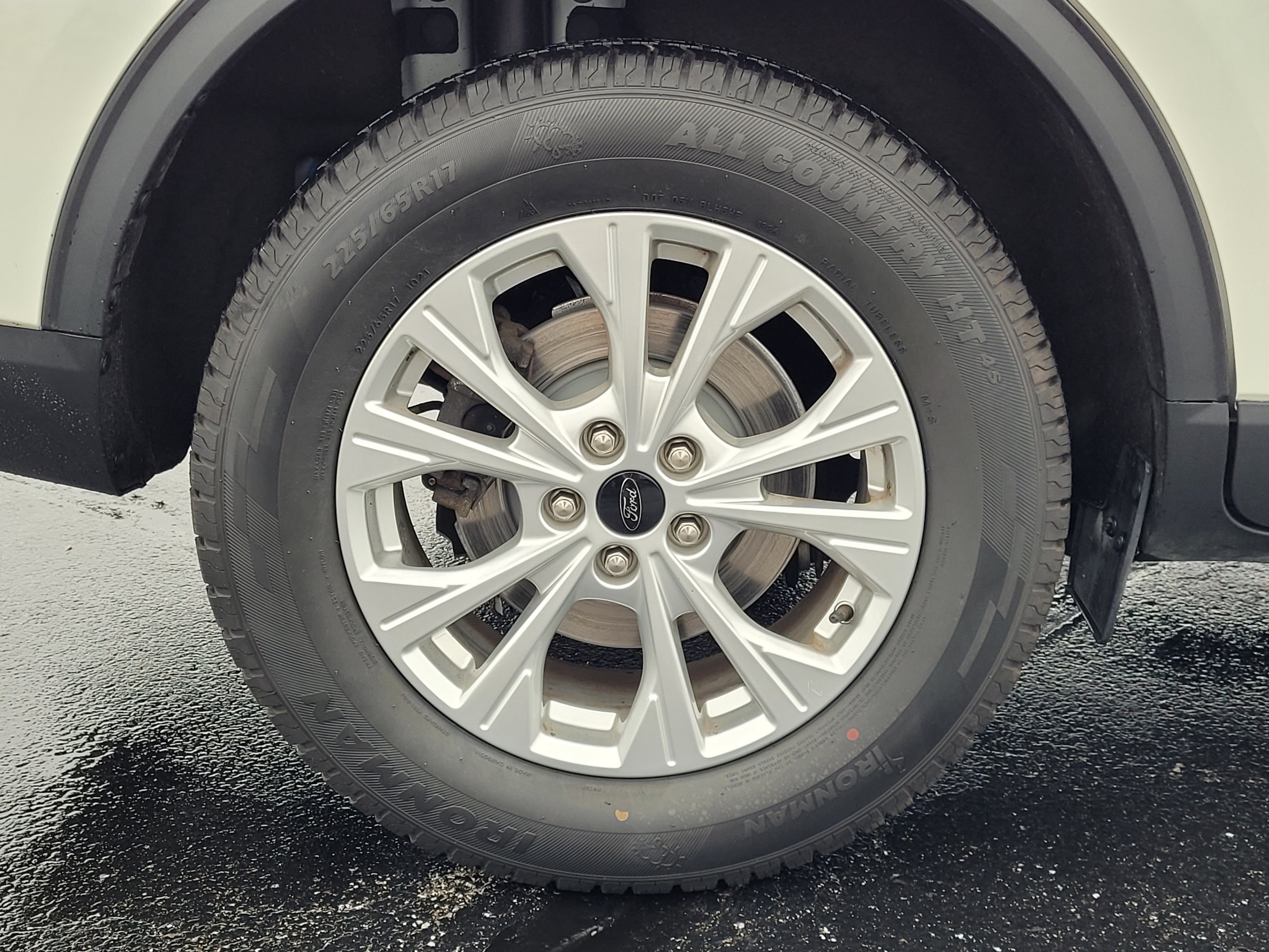 Certified 2023 Ford Escape Active AWD/4WD image 11