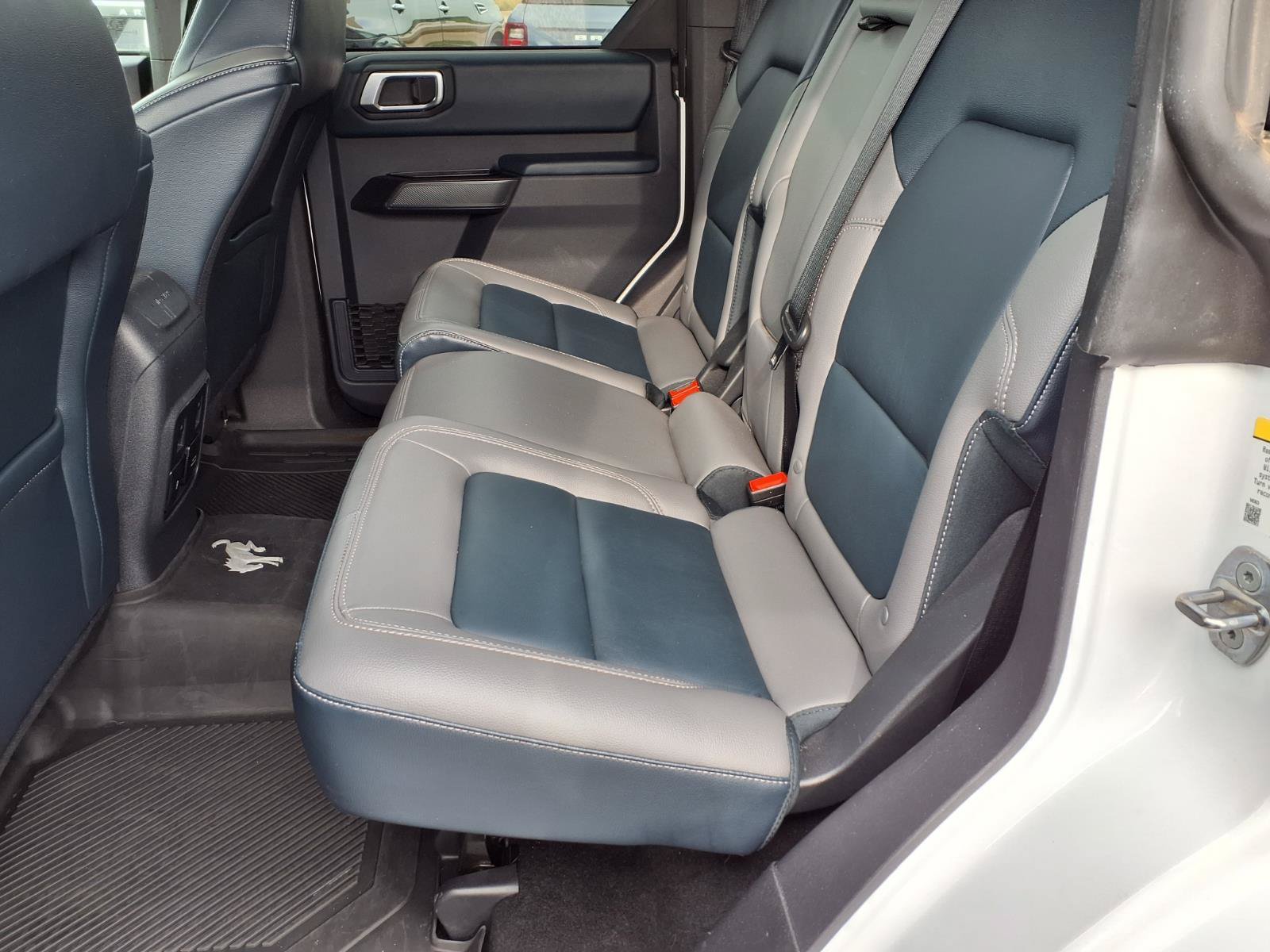 Certified 2024 Ford Bronco Outer Banks AWD/4WD image 9