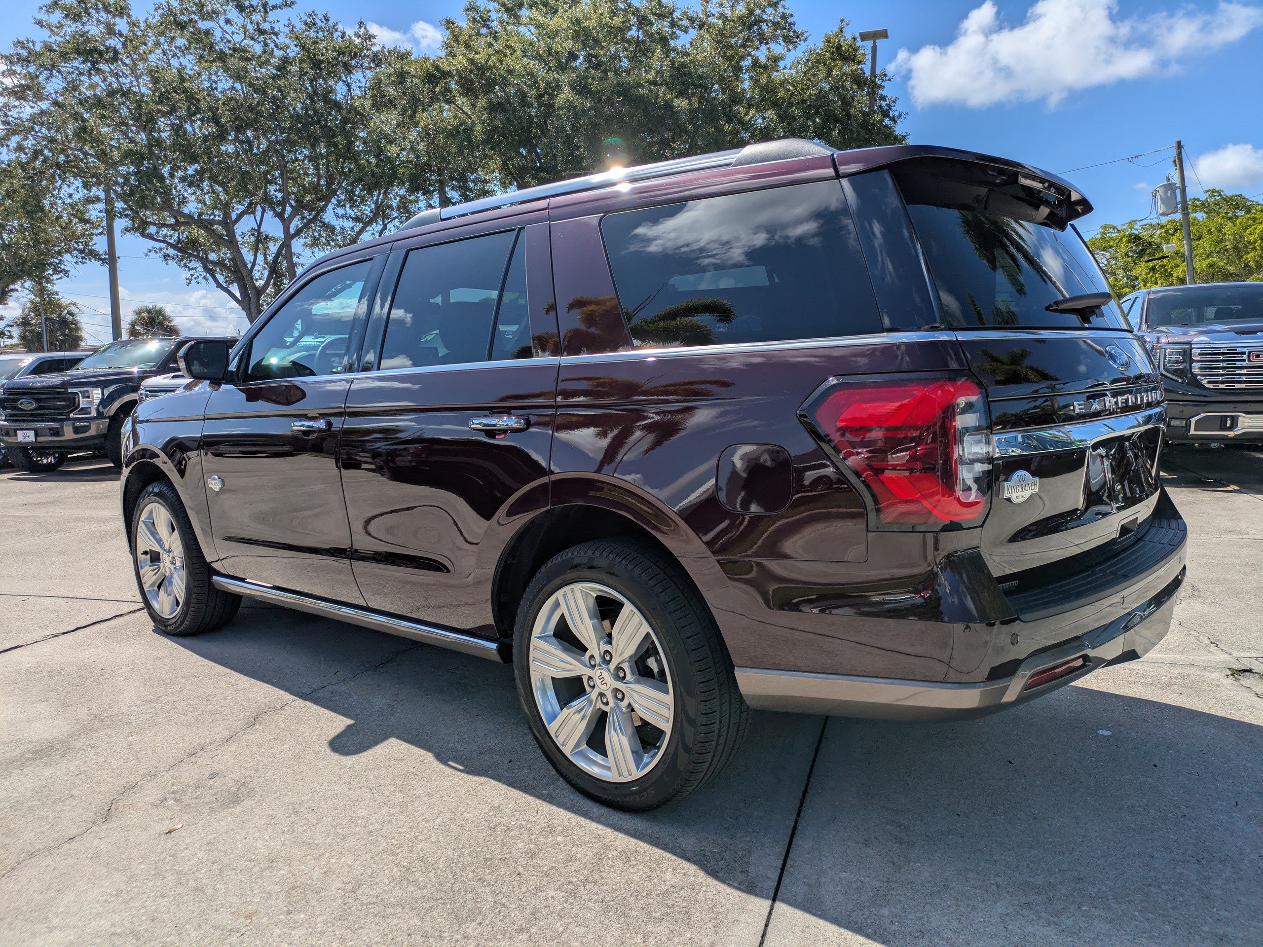 Certified 2024 Ford Expedition King Ranch AWD/4WD image 6