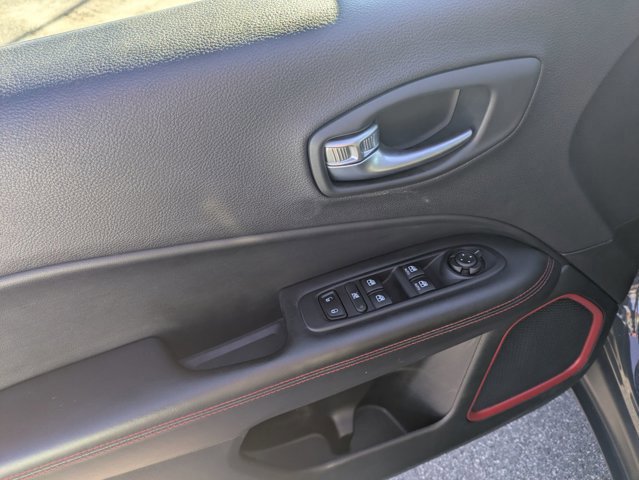 Used 2018 Jeep Compass Trailhawk w/ Leather Interior Group image 13