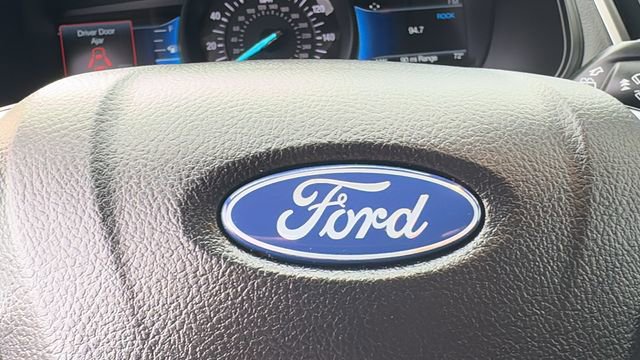 Certified 2023 Ford Edge SEL w/ Convenience Package image 19