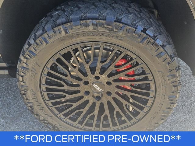 Used 2024 Chevrolet Tahoe High Country w/ Advanced Technology Package image 8