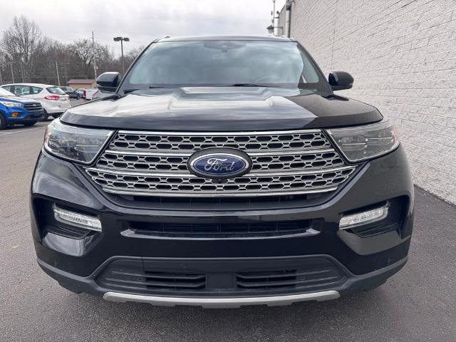 Certified 2022 Ford Explorer Limited w/ Equipment Group 301A AWD/4WD image 3