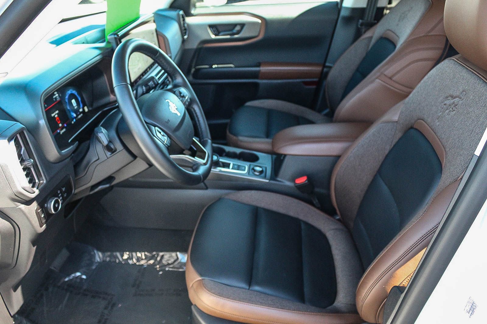 Certified 2025 Ford Bronco Sport Outer Banks w/ Outer Banks Tech Package+ image 19