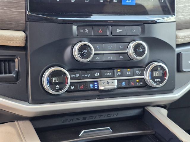Certified 2024 Ford Expedition Limited AWD/4WD image 22
