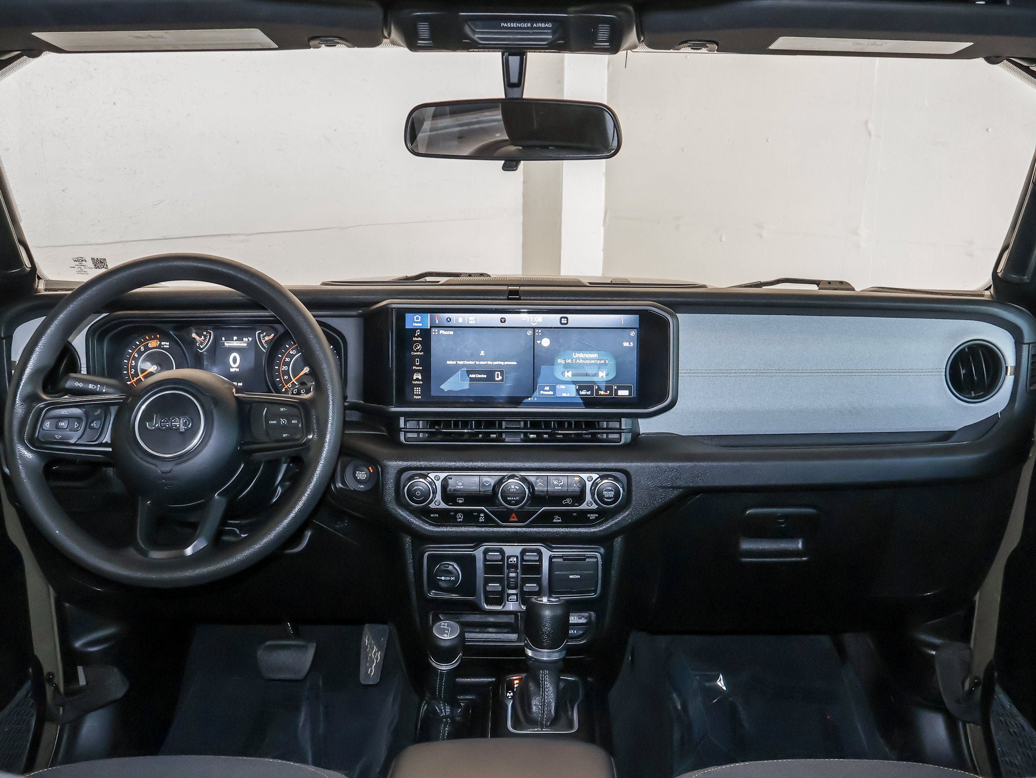 Used 2025 Jeep Wrangler Unlimited Sport AWD/4WD image 25