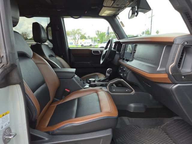 Certified 2024 Ford Bronco Outer Banks AWD/4WD image 16