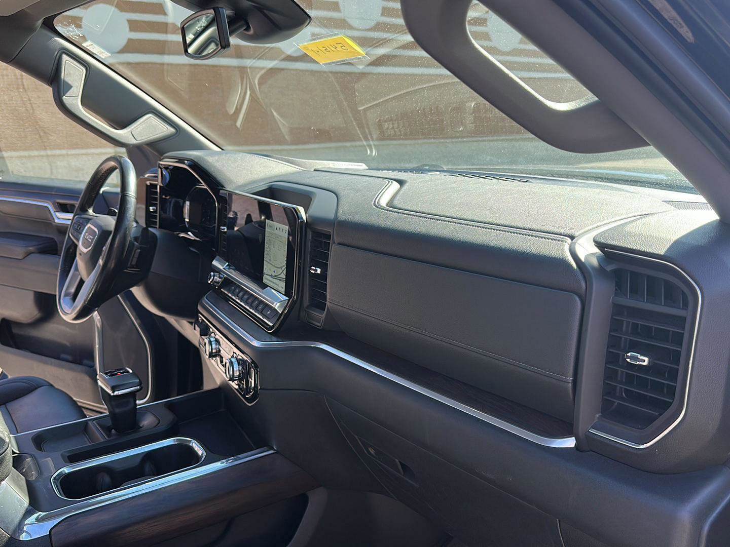 Used 2022 GMC Sierra 1500 SLT w/ SLT Premium Plus Package image 29