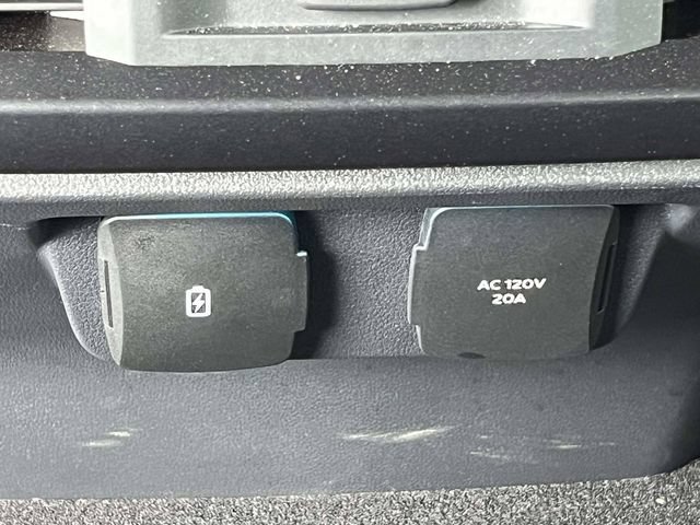 Certified 2025 Ford F150 Raptor AWD/4WD image 13