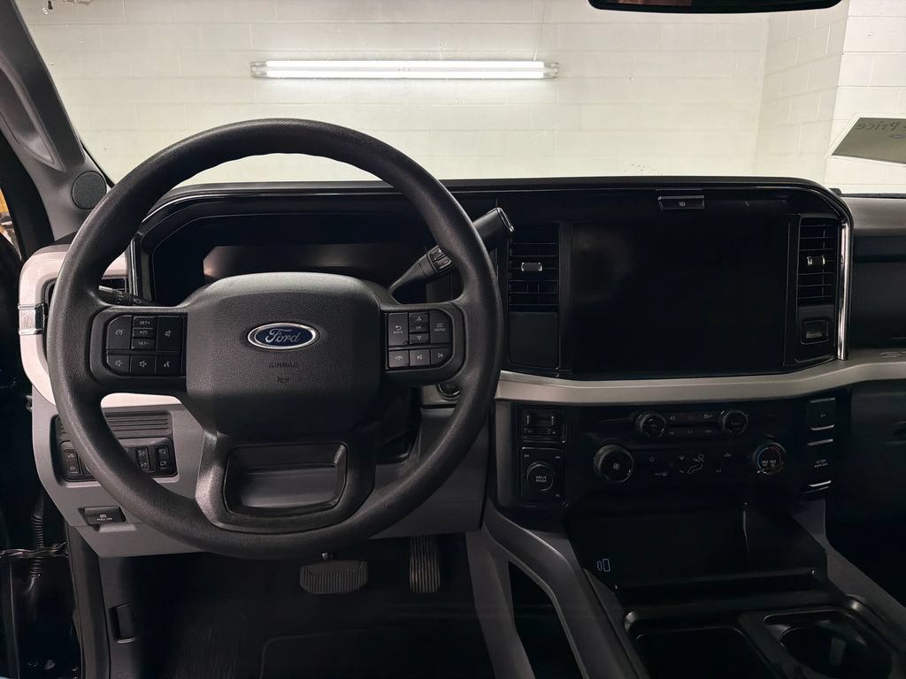 Certified 2026 Ford F350 XLT w/ XLT Premium Package AWD/4WD image 9