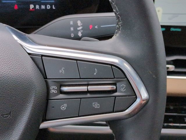 Used 2026 Chevrolet Equinox ACTIV w/ Convenience Package III FWD image 27