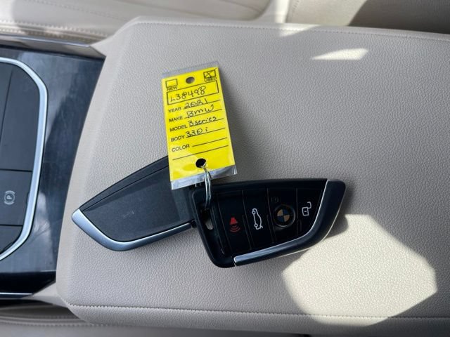 Used 2021 BMW 330i Sedan w/ Premium Package RWD image 34