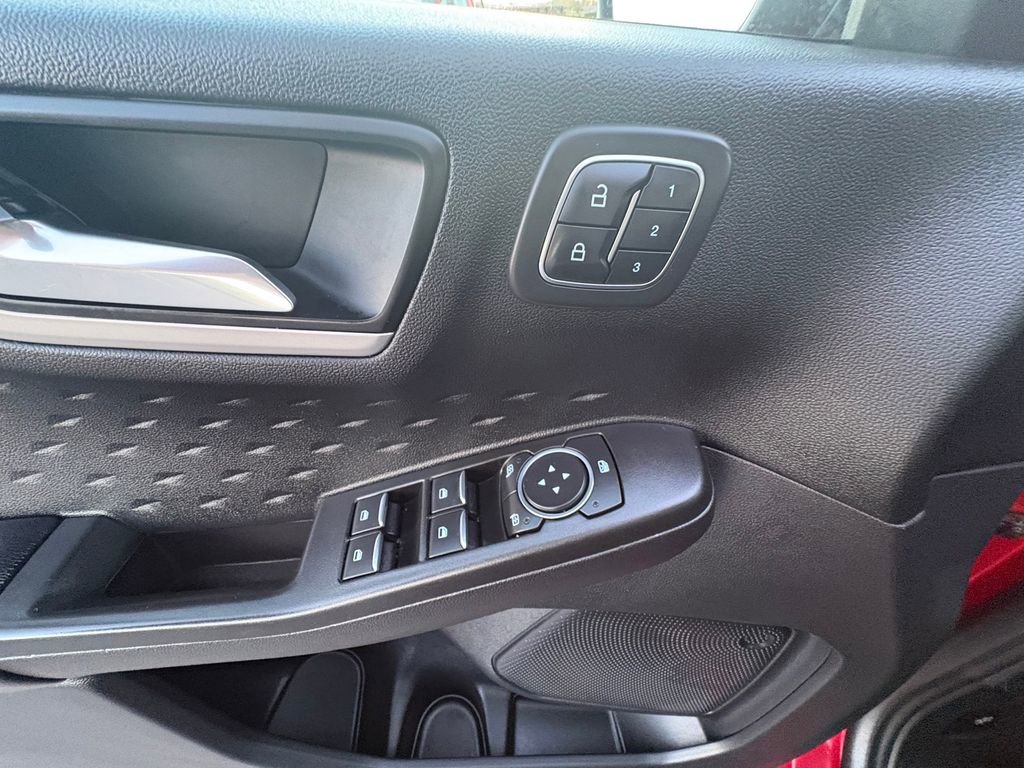 Certified 2020 Ford Escape SEL AWD/4WD image 21