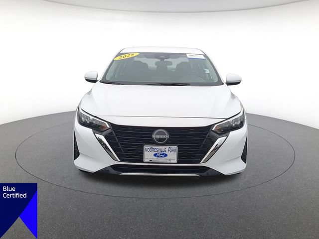 Used 2025 Nissan Sentra SV FWD image 8